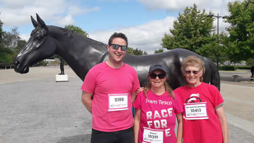David, Sharon and Shirl at the Cheltenham Race for Life 5K. Click on image for a larger version